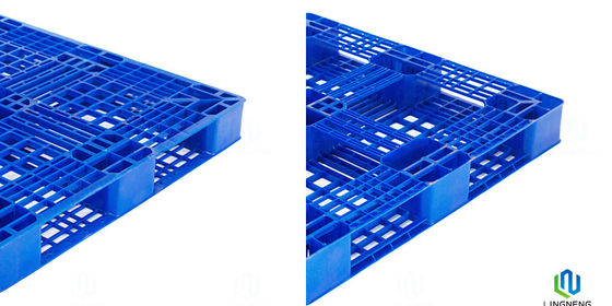 Industrial Lightweight Plastic Pallet Single Face 4 Way Entry Pallet 1000*1000*120mm