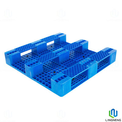 Stackable Nestable Plastic Pallets 1200X1200X160mm 3 Runners  Heavy Duty