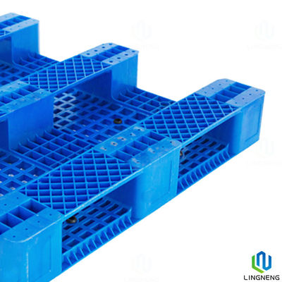 Stackable Nestable Plastic Pallets 1200X1200X160mm 3 Runners  Heavy Duty