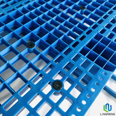 3 Runners Heavy Duty Plastic Storage Pallets 1200*1200*160mm With Steel Tubes
