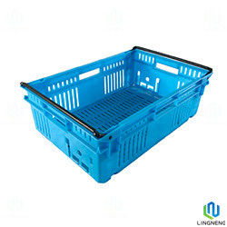 35L 20KGS Plastic Fruit And Vegetable Crates Stackable Assorted Colors