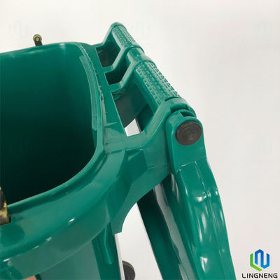 Outdoor 160L Large Garbage Bins ,  Mobile Plastic Waste Bins