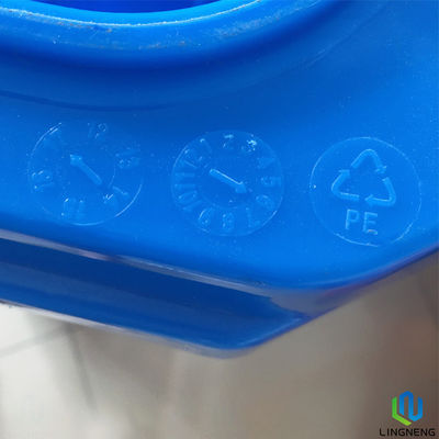 Outdoor 160L Large Garbage Bins ,  Mobile Plastic Waste Bins