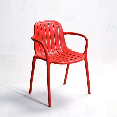 Modern Stylish Recyclable Plastic Furniture Sturdier Durable Versatile For Indoors Outdoors